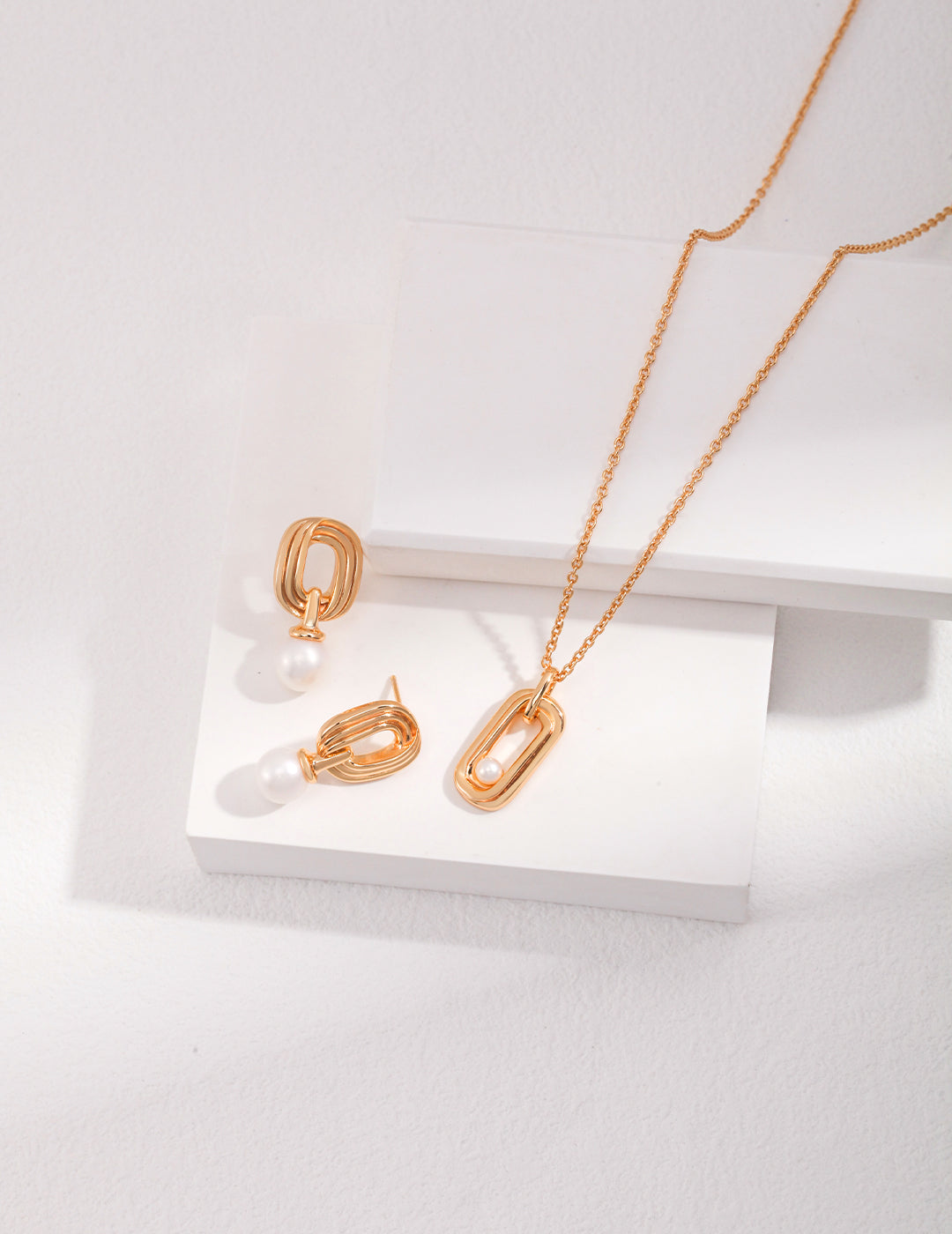 Möbius Loop Necklace