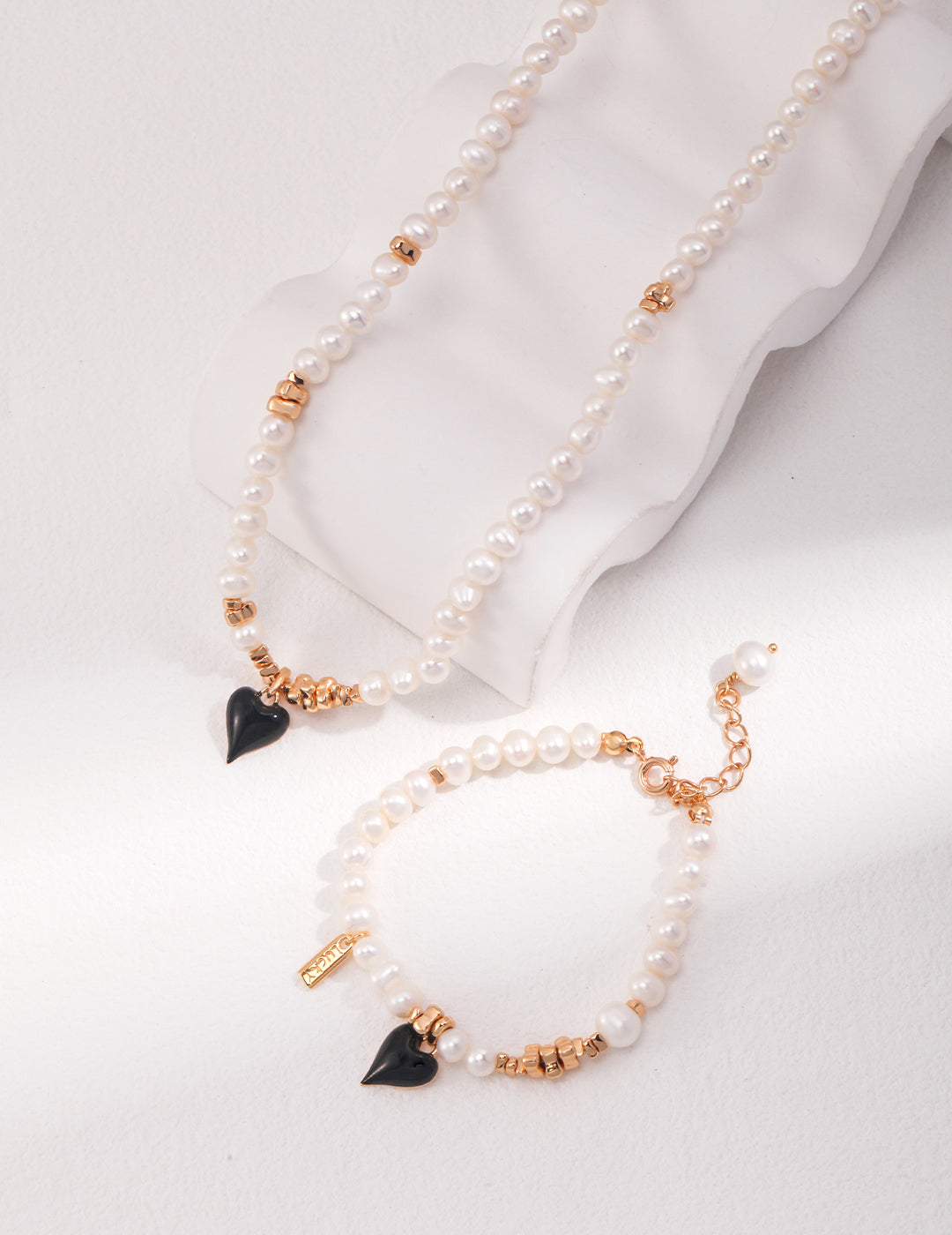 Heart of Pearl Necklace