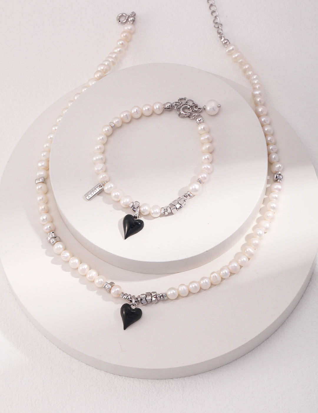 Heart of Pearl Necklace