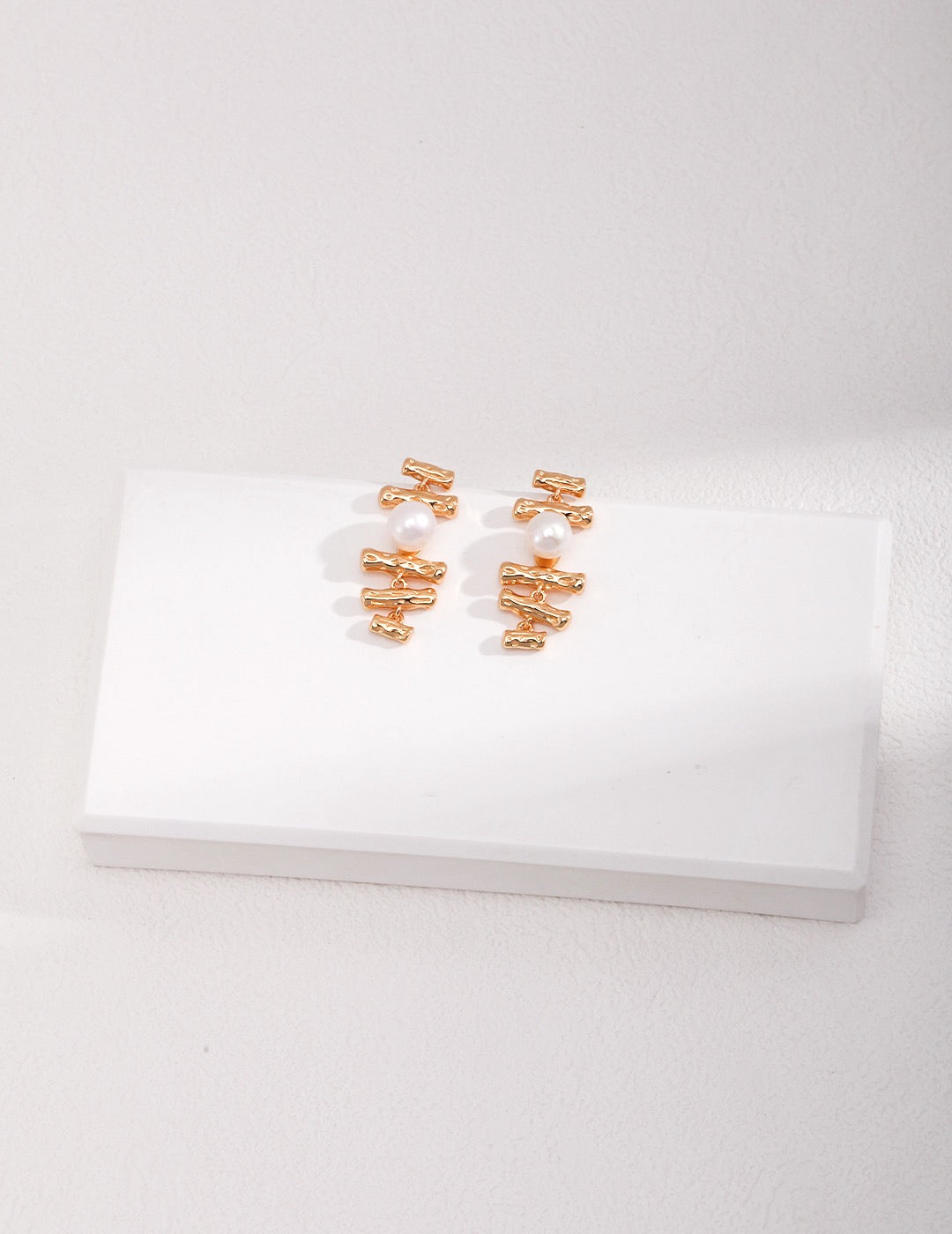 Fishbone Pearl Earrings