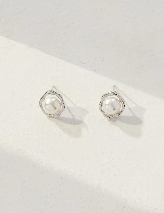 Luminous Pearl Earrings