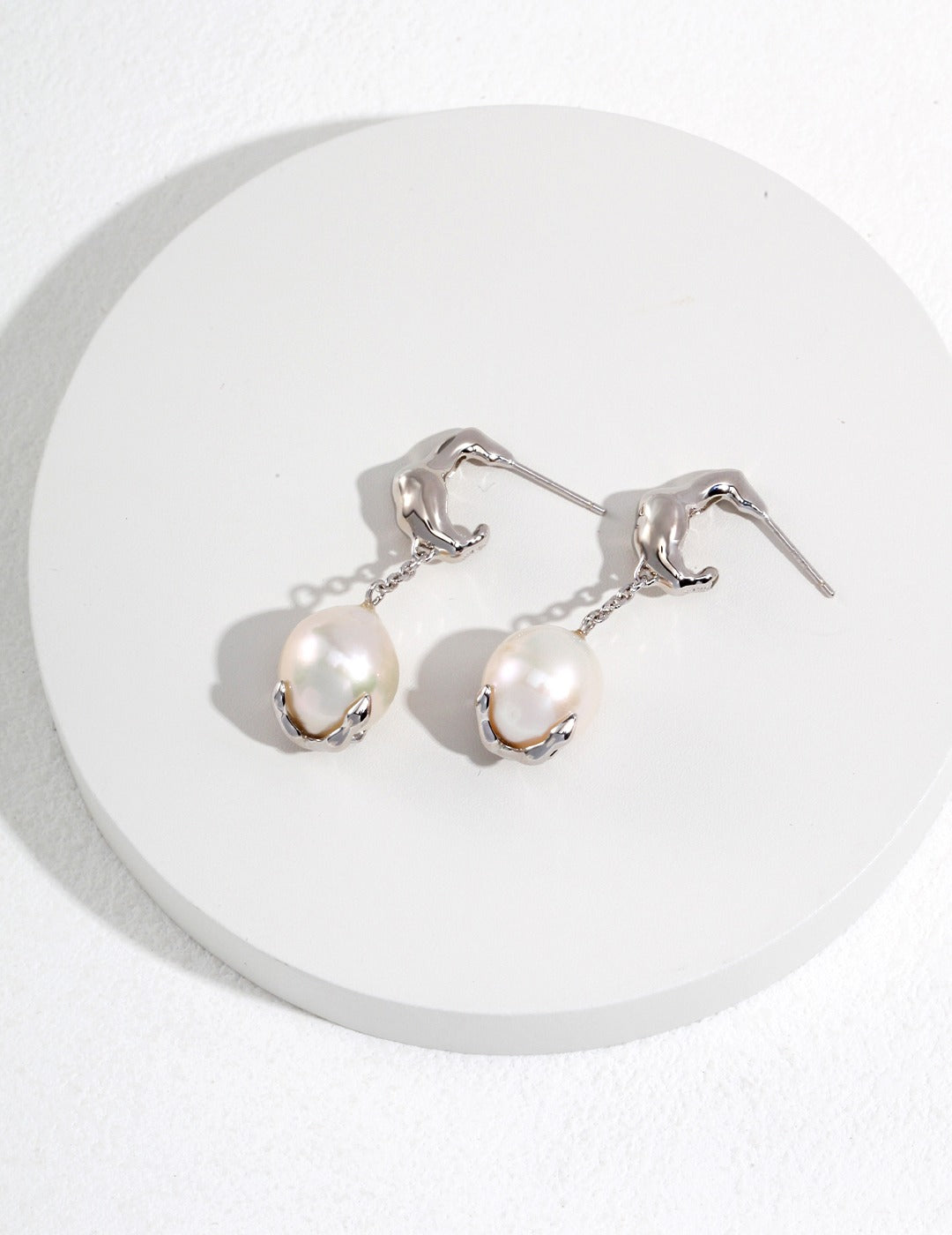 Moonlit Pearl Earrings