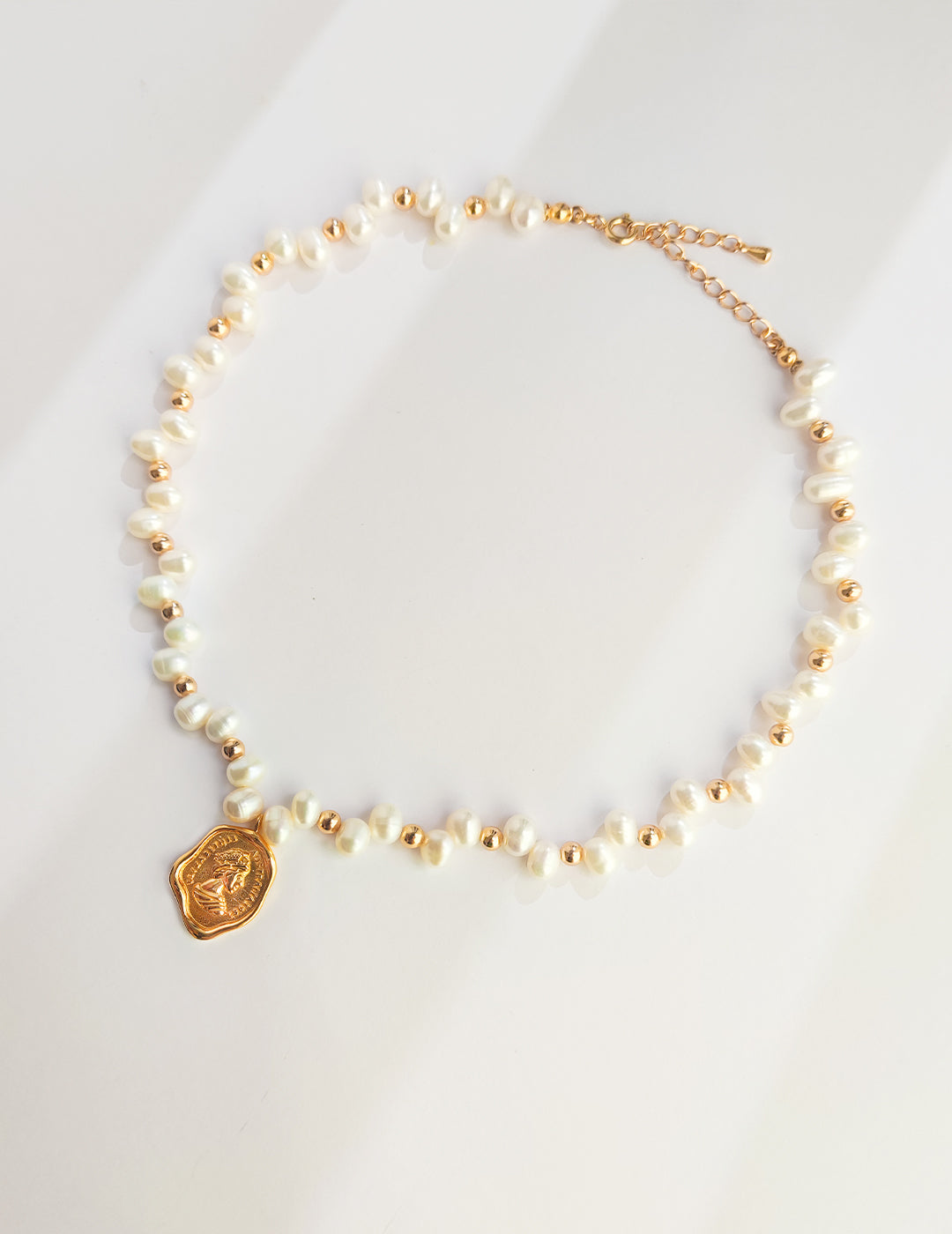 Regal Pearl Necklace