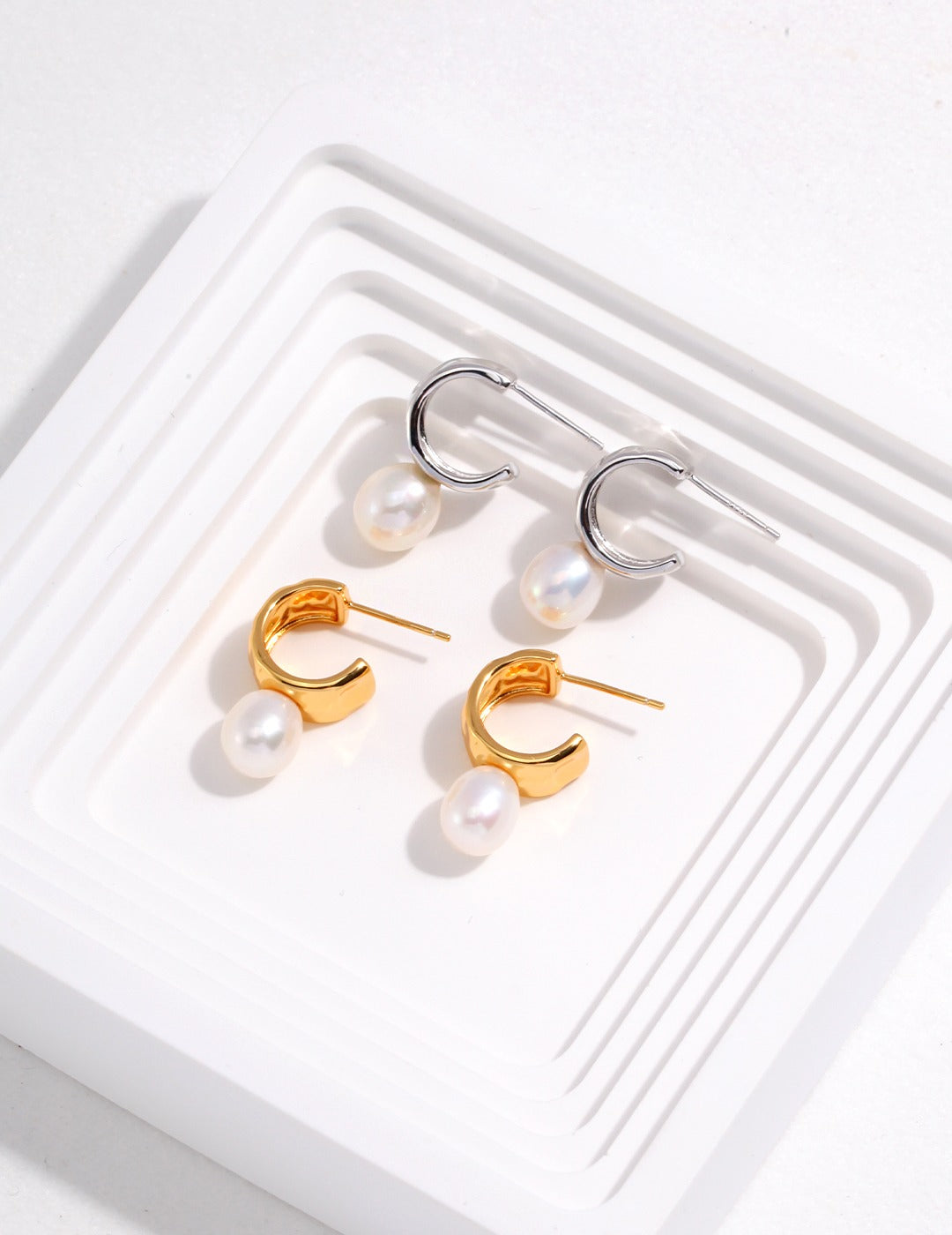 Simple Pearl Earrings